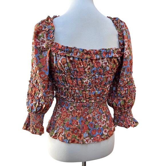 House of Harlow Top Medium Smocked Cottagecore Cottage Floral Blouse Peasant - Picture 6 of 8